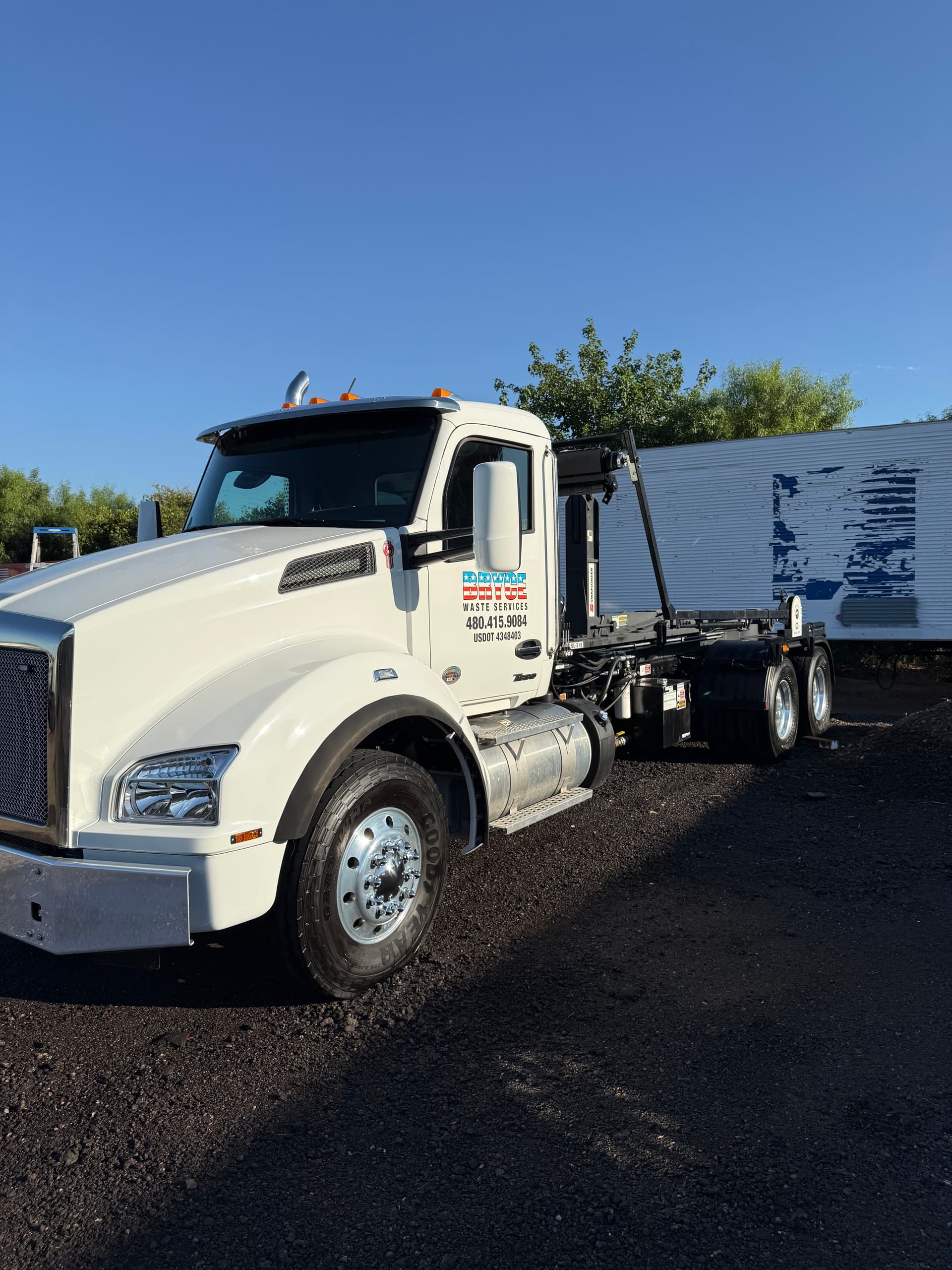 Gallery photos for Clean Fleet, Strong First Impression - Commercial Truck Washing: Image #2